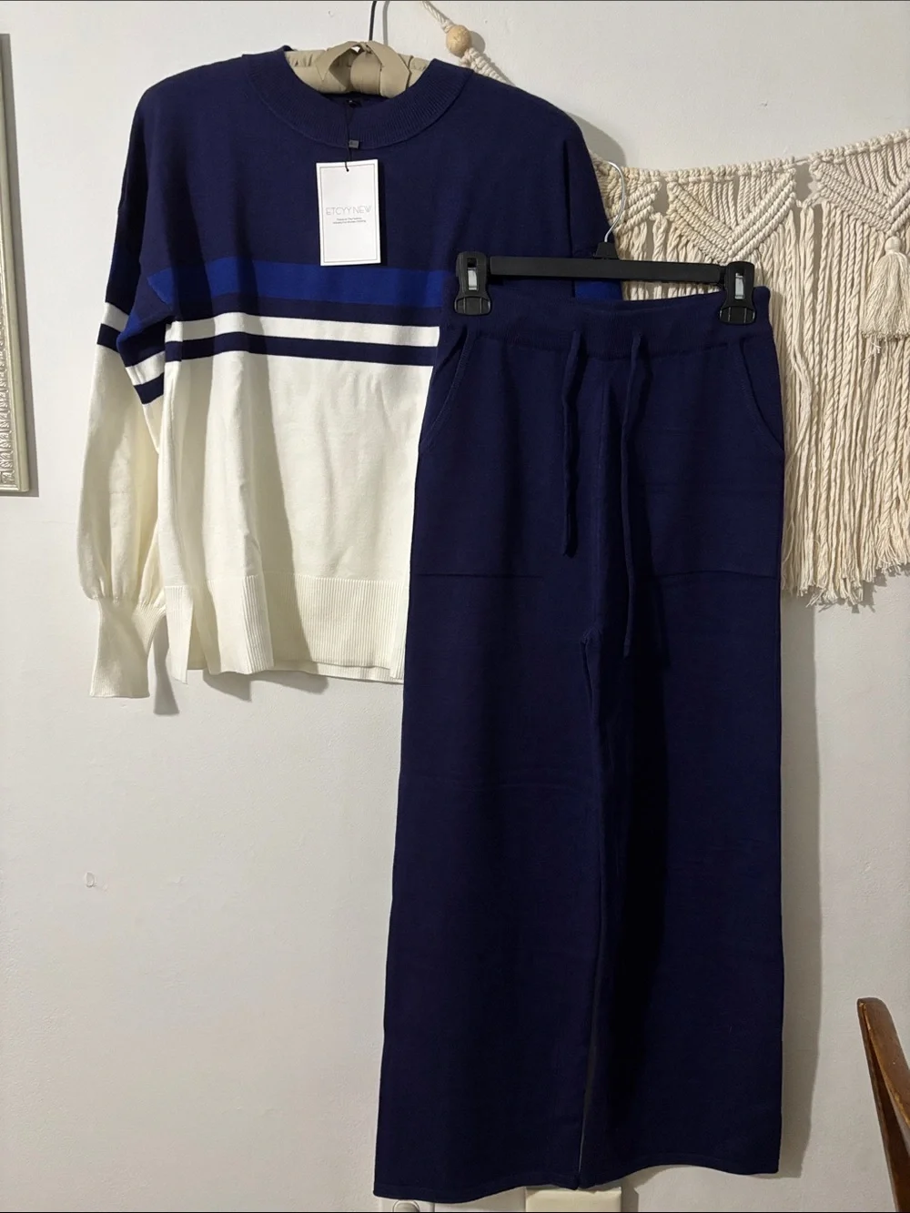 Etcyy nwt—comfortable wide